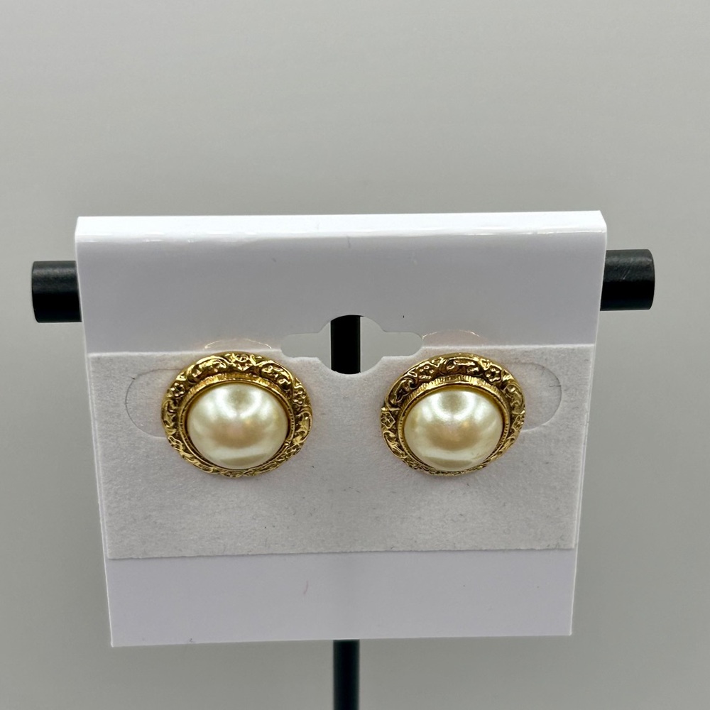Luminous Gold & Pearl Stud Earrings - Picture 2 of 3